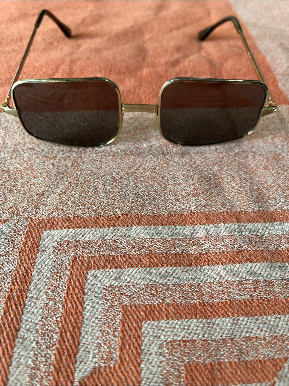 Vintage 1970’s Foster Grant Sunglasses